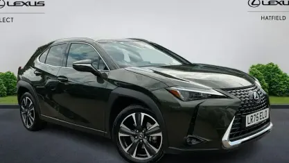 Begagnad Lexus UX 300h 199 HK (146 kW) 2026 SUV