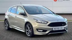 Used 2017 Ford Focus ST-Line X Hatchback | £9,850 (Fair price)