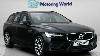Used Volvo V60 Momentum 163 HP (119 kW) 2021 Black Estate