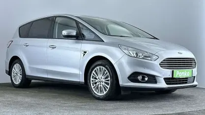Used Ford S-MAX Zetec 150 HP (110 kW) 2017 Silver MPV