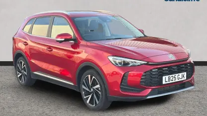 Used MG ZS Trophy 196 HP (144 kW) 2024 Tri coat  dynamic red SUV