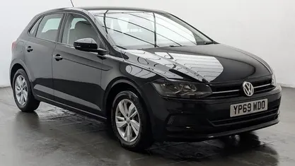 Used VW Polo SE 80 HP (58 kW) 2020 Black Hatchback