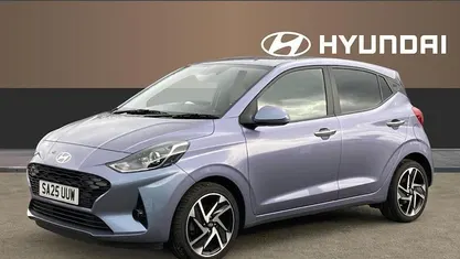 Used Hyundai i10 Premium 79 HP (58 kW) 2025 Blue Hatchback