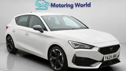 Used Cupra Leon 150 HP (110 kW) 2023 White Hatchback