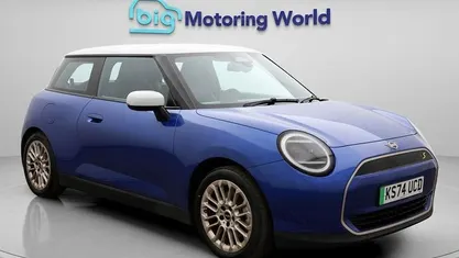 Used Mini Cooper Exclusive 160 kW (218 HP) 2026 Hatchback