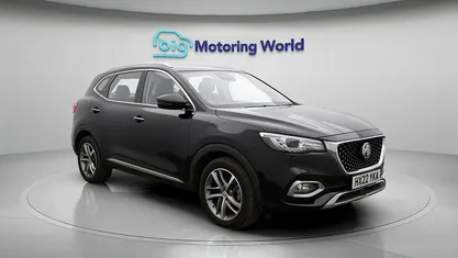 Black Used 2022 MG HS Excite SUV | £15,355 (Fair price)