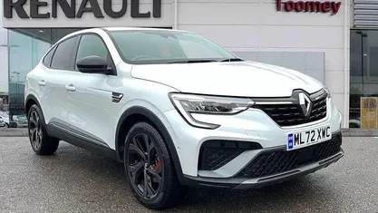 White Used 2022 Renault Arkana R.S. SUV | £16,995 (Fair price)