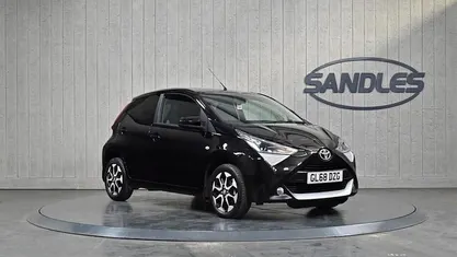 Used Toyota Aygo X-plore 69 HP (50 kW) 2018 Black Hatchback