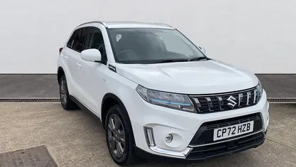 Used Suzuki Vitara SZ-T 116 HP (85 kW) 2023 White SUV