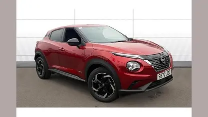 Used Nissan Juke N-Connecta 143 HP (105 kW) 2023 Red SUV