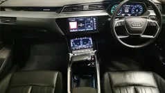 Used 2023 Audi e-tron Comfort SUV | £19,105 (Super price)