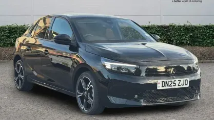 Used Vauxhall Corsa Ultimate 101 HP (74 kW) 2025 Black Hatchback