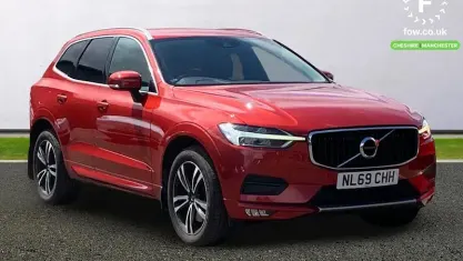 Used Volvo XC60 Momentum 190 HP (139 kW) 2019 Red SUV