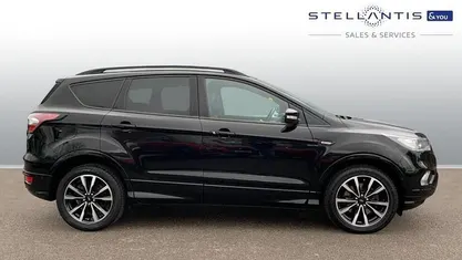 Used Ford Kuga ST-Line 179 HP (131 kW) 2019 Blue SUV