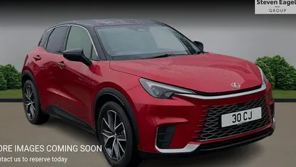 Used 2025 Lexus LBX SUV | £31,323 (Fair price)