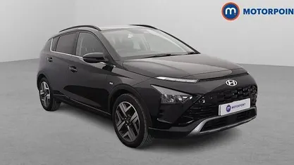 Usado Hyundai Bayon Premium 101 HP (74 kW) 2023 Preto SUV