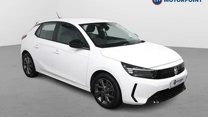 Used Vauxhall Corsa Design Edition 75 HP (55 kW) 2023 White Hatchback