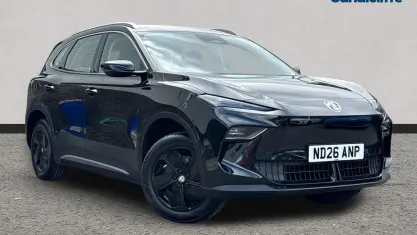 New MG MG5 EV SE 169 kW (231 HP) 2025 Metallic  black pearl Estate
