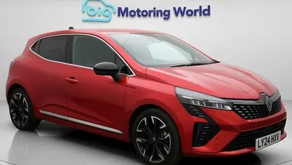 Red Used 2024 Renault Clio V Techno Hatchback | £15,400 (Fair price)