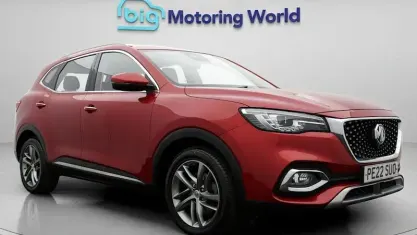 Usado MG HS Exclusive 162 CV (119 kW) 2022 Rojo SUV