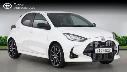 Used Toyota Yaris Sport 116 HP (85 kW) 2022 Pure white Hatchback