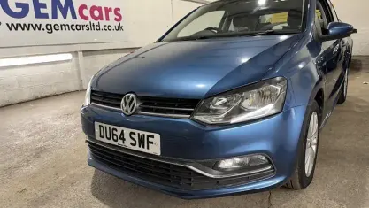 Used VW Polo SE 60 HP (44 kW) 2014 Blue Hatchback