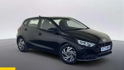 Used Hyundai i20 Advanced 101 HP (74 kW) 2024 Black Hatchback