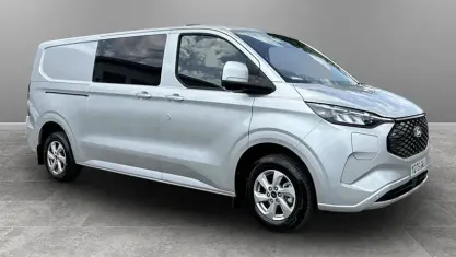 Used Ford Transit Limited 100 kW (136 HP) 2025 Van