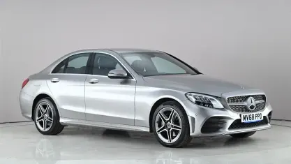 Używany Mercedes C220 AMG line 194 KM (142 kW) 2018 Srebrny Sedan/Limuzyna