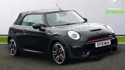 Usado Mini John Cooper Works Cabriolet Comfort 231 CV (169 kW) 2018 Negro Descapotable