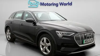 Usado Audi e-tron 230 kW (313 HP) 2021 SUV