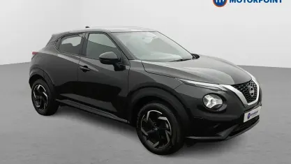 Used Nissan Juke N-Connecta 114 HP (83 kW) 2023 Black SUV