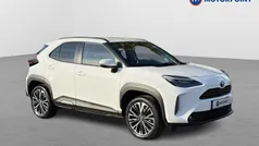 Used 2024 Toyota Yaris Hybrid Estate | £24,349 (Fair price)