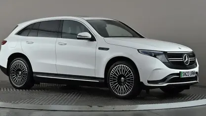 Usado Mercedes EQC400 AMG Line Premium 300 kW (408 HP) 2023 Branco SUV
