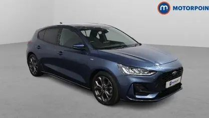Używany Ford Focus ST-Line 125 KM (91 kW) 2022 Niebieski Hatchback