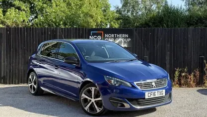 Used Peugeot 308 GT-line 150 HP (110 kW) 2016 Blue Hatchback