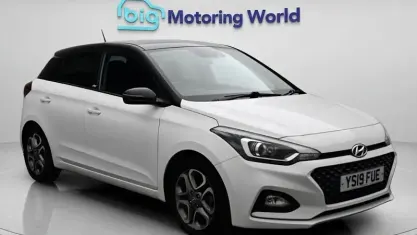Used Hyundai i20 84 HP (61 kW) 2019 White Hatchback