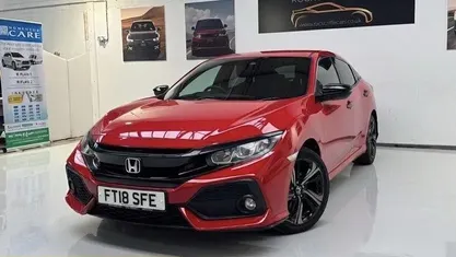 Used Honda Civic SR 129 HP (94 kW) 2018 Red Hatchback
