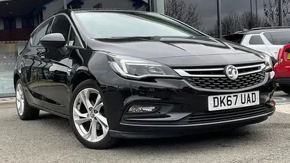 Used Vauxhall Astra SRi 150 HP (110 kW) 2019 Hatchback