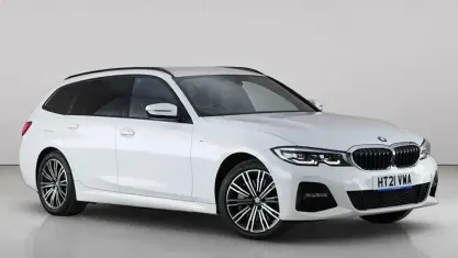 Used BMW 330e M Sport 292 HP (214 kW) 2021 White Estate