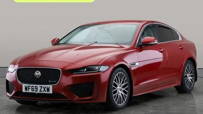 Used Jaguar XE R-Dynamic 179 HP (131 kW) 2020 Sedan