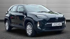 Black Used 2023 Toyota Yaris Cross SUV | £20,900 (Good price)