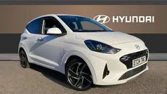White Used 2024 Hyundai i10 Premium Hatchback | £15,816 (Fair price)