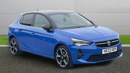 Używany Vauxhall Corsa Ultimate 131 KM (96 kW) 2022 Niebieski Hatchback