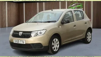 Used Dacia Sandero Essentiel 73 HP (53 kW) 2020 Beige Hatchback
