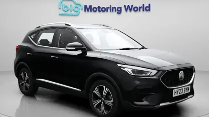 Begagnad MG ZS Excite 106 HK (77 kW) 2023 Svart SUV