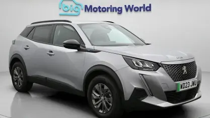 Used Peugeot e-2008 Active+ 100 kW (136 HP) 2023 Grey SUV