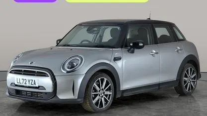 Used Mini Cooper Classic 136 HP (100 kW) 2022 Hatchback