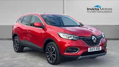 Flame red metallic Used 2021 Renault Kadjar Version S SUV | £13,200 (Fair price)