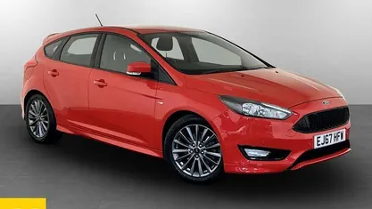 Used 2016 Ford Focus ST-Line Hatchback | £11,295 (Fair price)